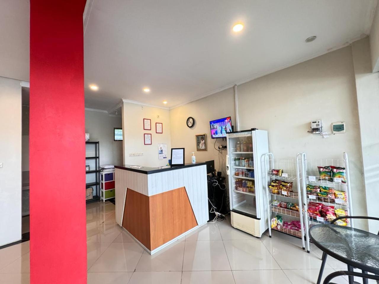Fakhira Residence Hotel Cianjur Exteriör bild